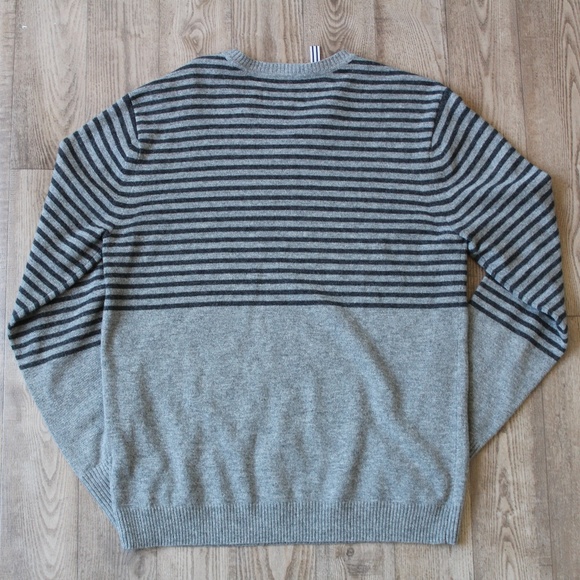 Tretorn Klader Men's Medium M Sweater Gray Stripe - Picture 4 of 4